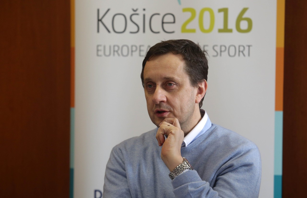Novinárov podrobne informoval predseda Slovenského paralympijsého výboru, Ján Riapoš