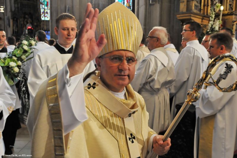 Nový arcibiskup Mons.Bernard Bober