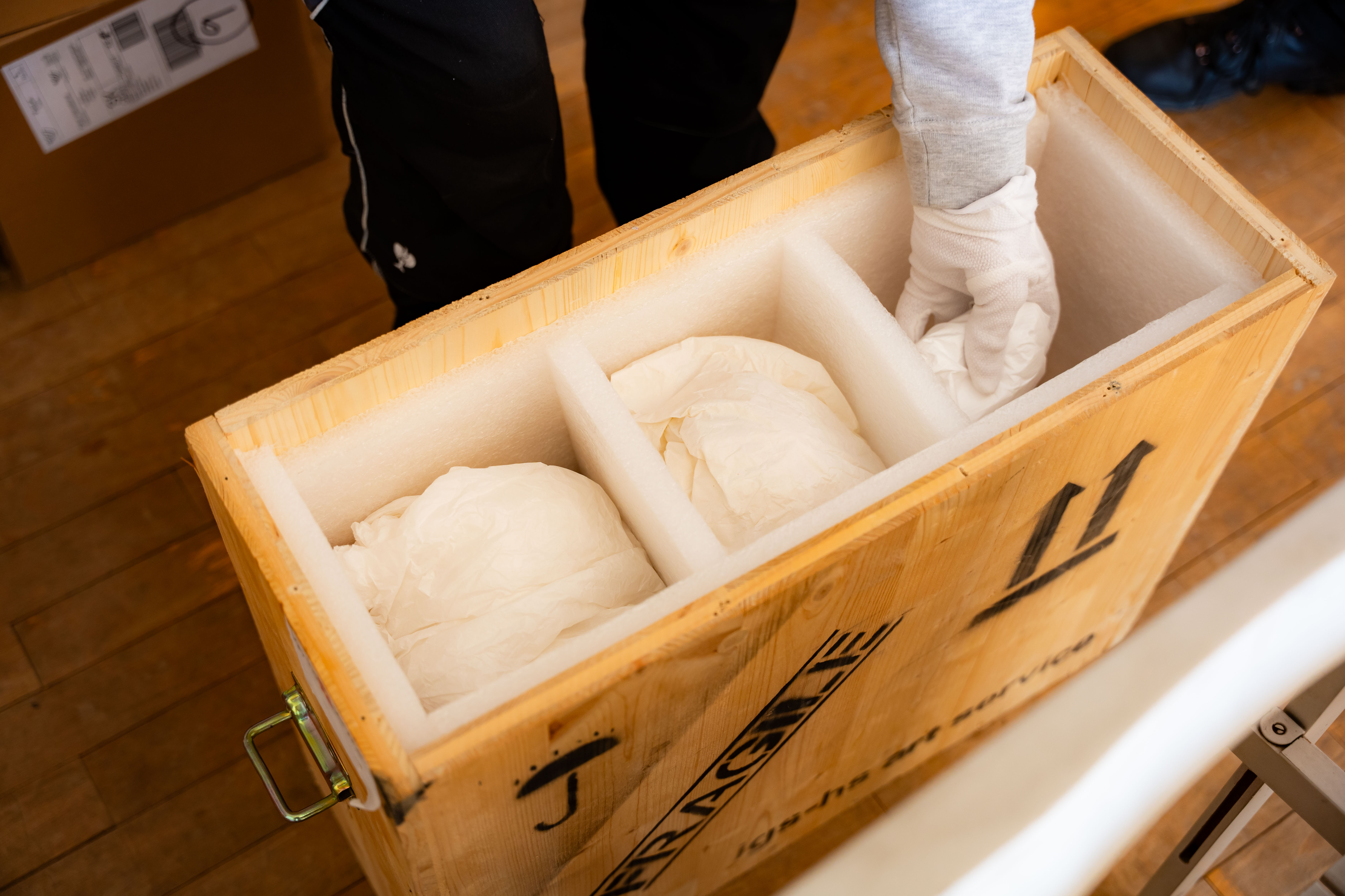 Balenie diel pred prevozom do Viedne