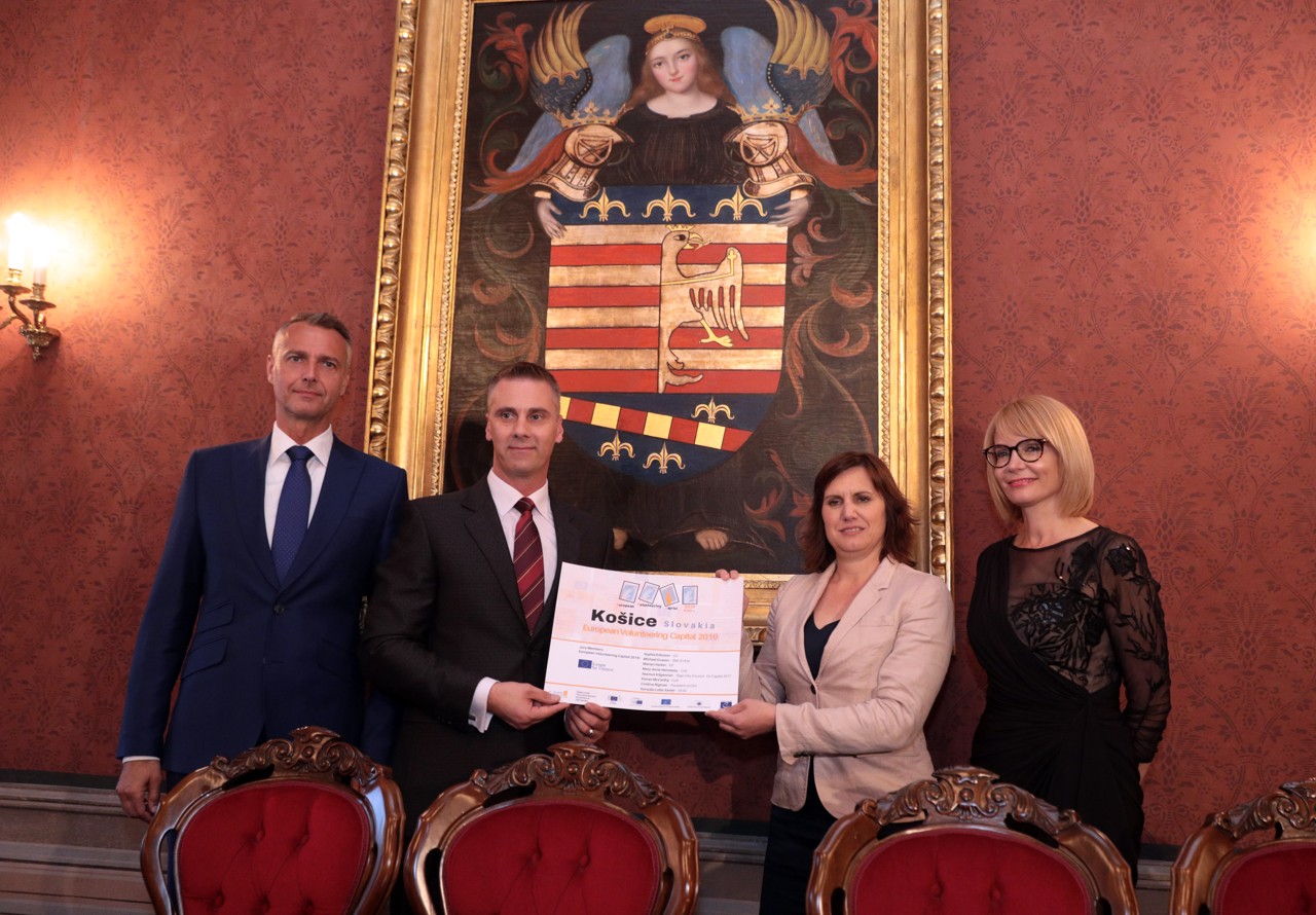 Košice dostali certifikát Európske hlavné mesto dobrovoľníctva 2019