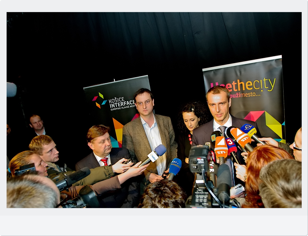 Veľký záujem médií na brífingu v Kulturparku 17. marca 2011