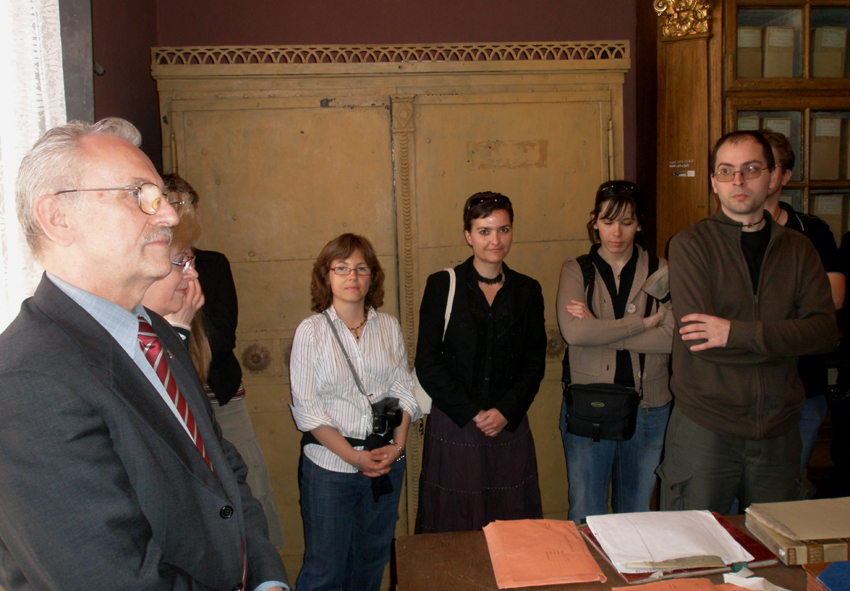 maďarská návšteva v archíve mesta