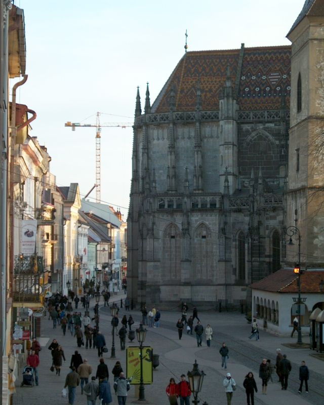 Košické ulice ostali zatiaľ bez snehu