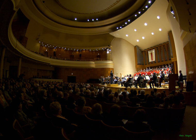 koncert Štátnej filharmónie Košice a zboru Collegium Technicum