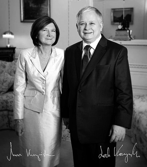 tragicky zosnulý poľský prezident Lech Kaczynski s manželkou