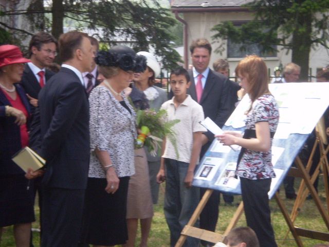 Kráľovná sa zaujímala o aktivity Zelenej školy v Družstevnej pri Hornáde
