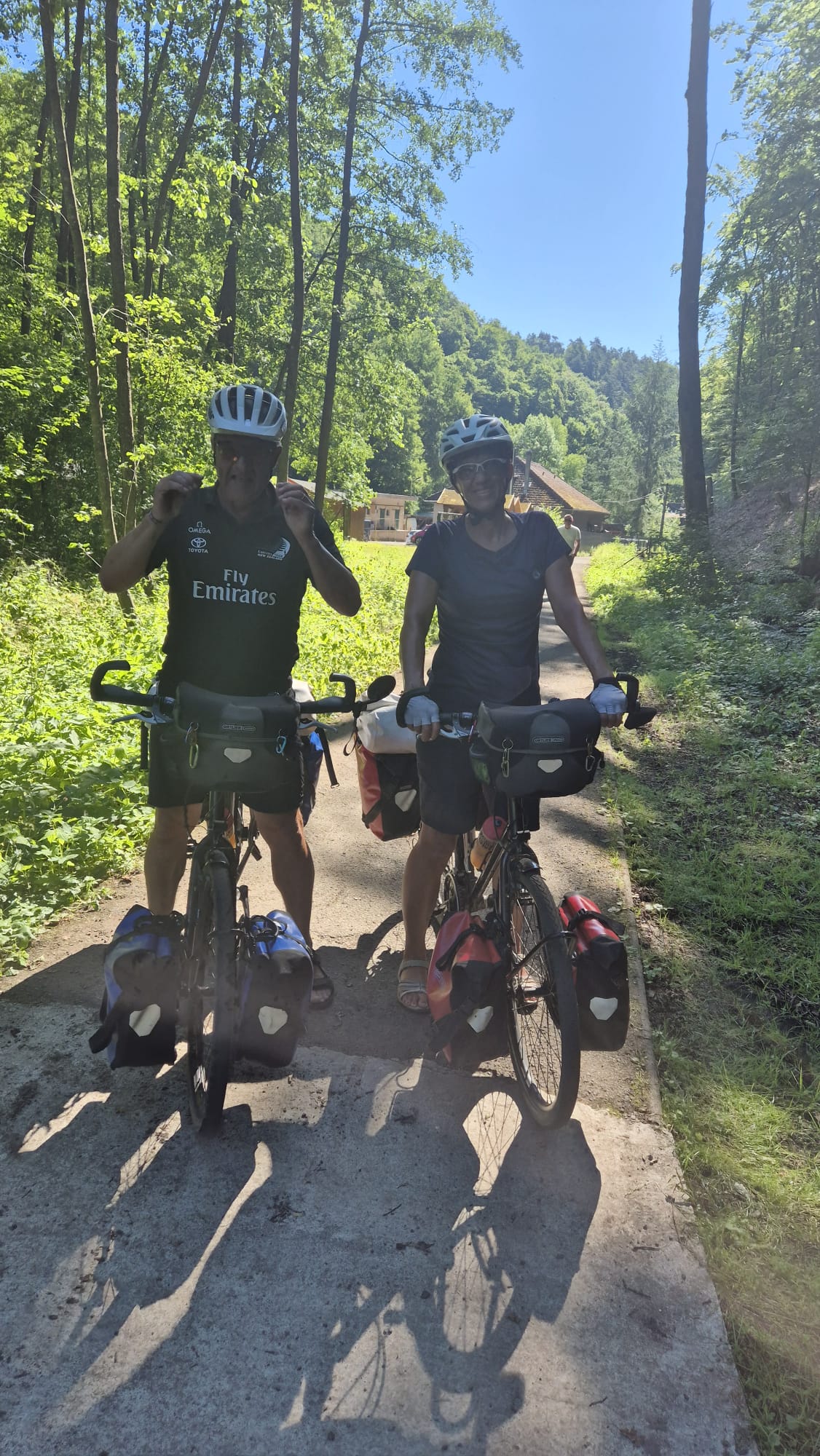 Cyklisti zo Švajčiarska