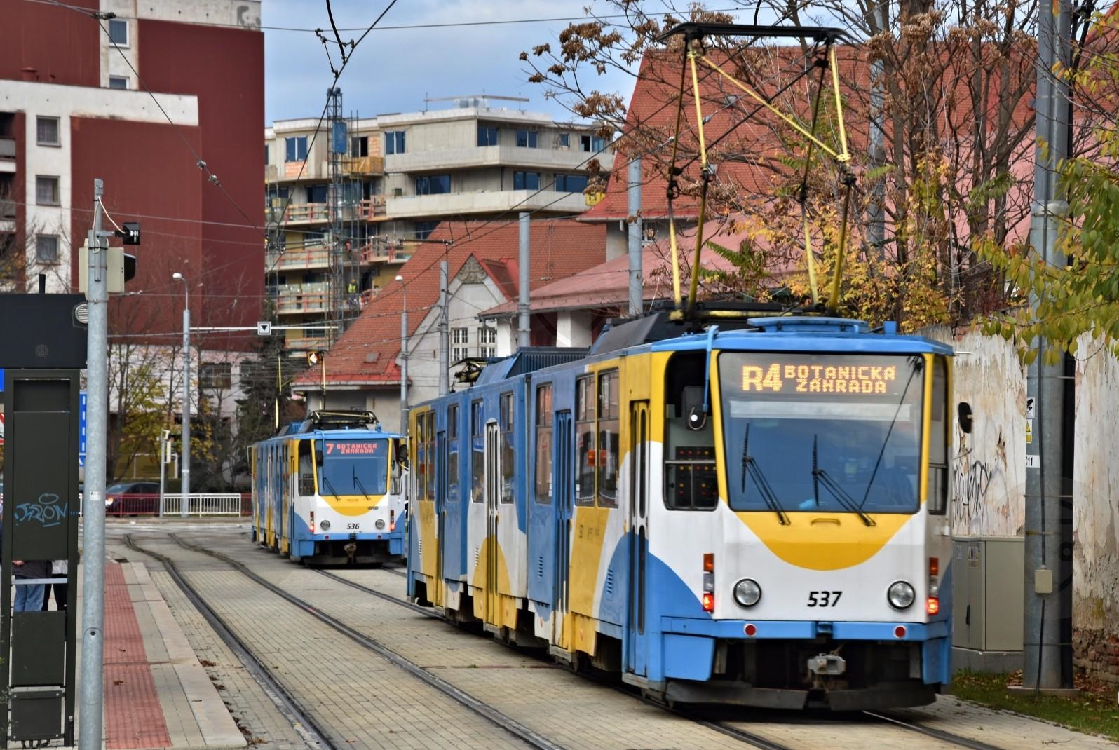 Električky KT8D5