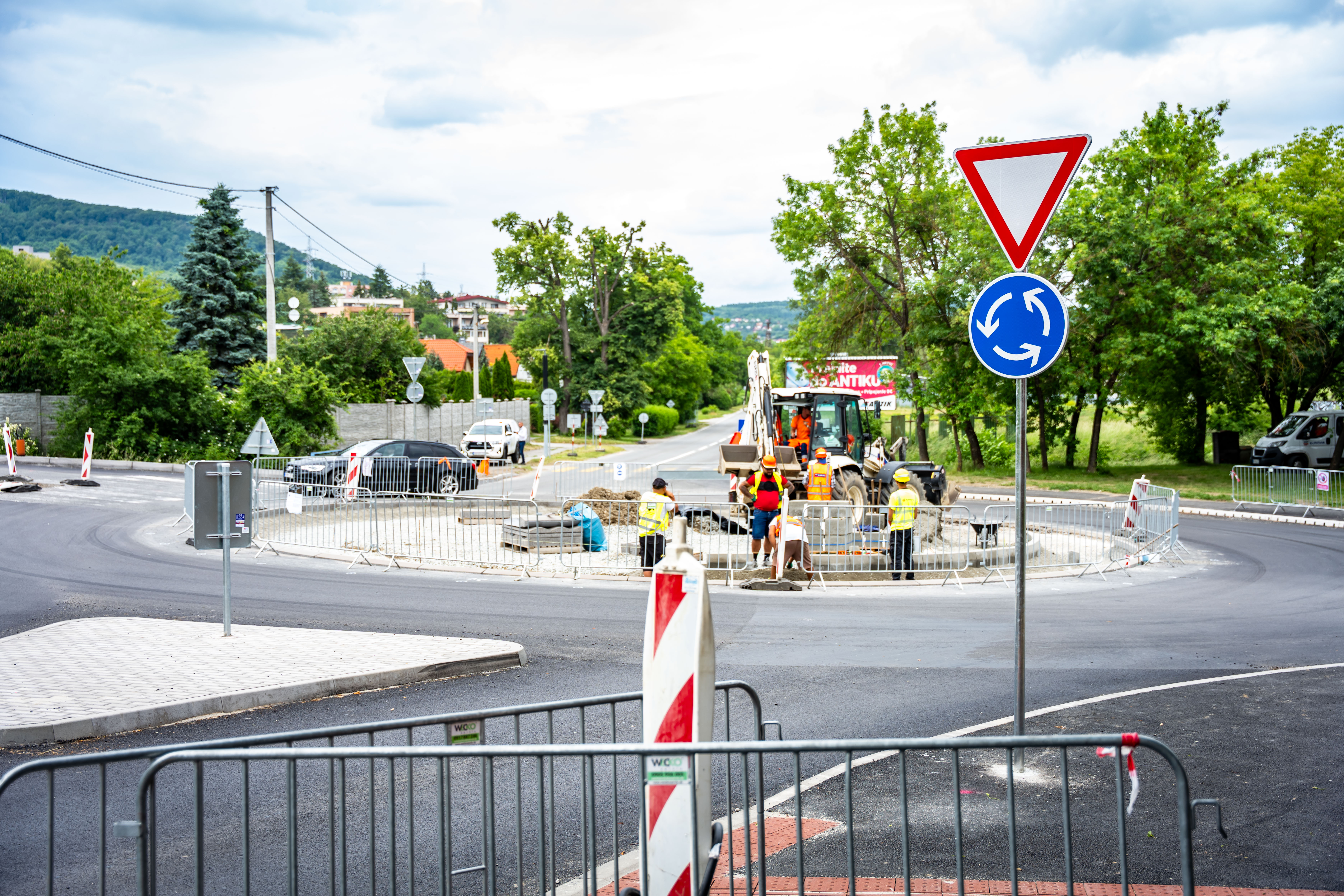 okružná križovatka