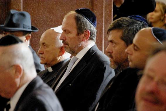 účastníci Stretnutia v košickej synagóge