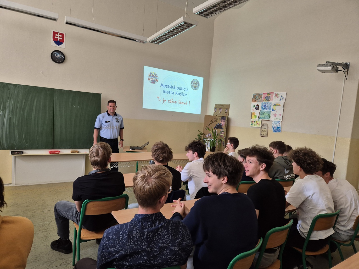 Od Košických Benátok po školské lavice: Kde všade ste v máji mohli stretnúť preventistov Mestskej polície mesta Košice ?