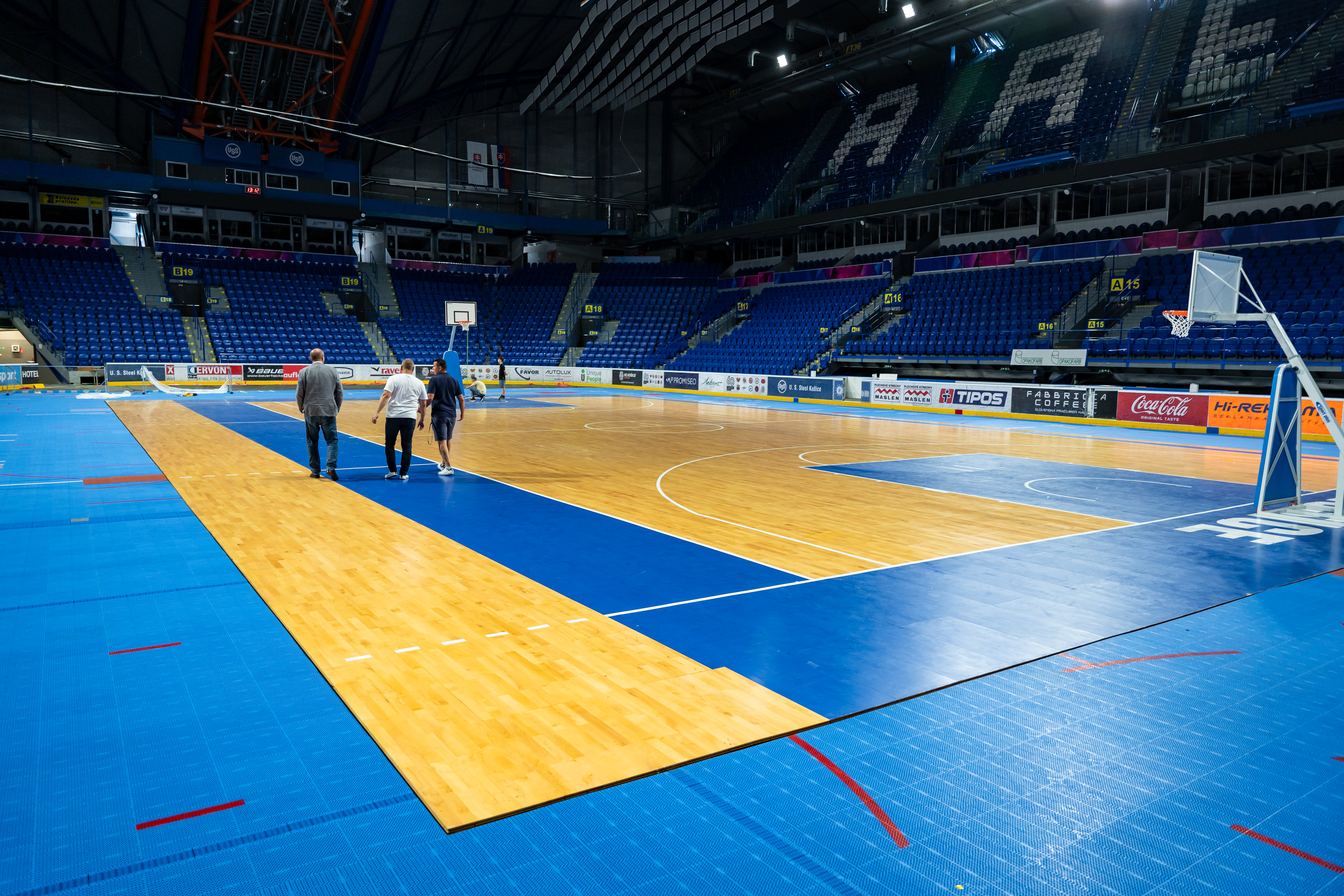 Steel aréna