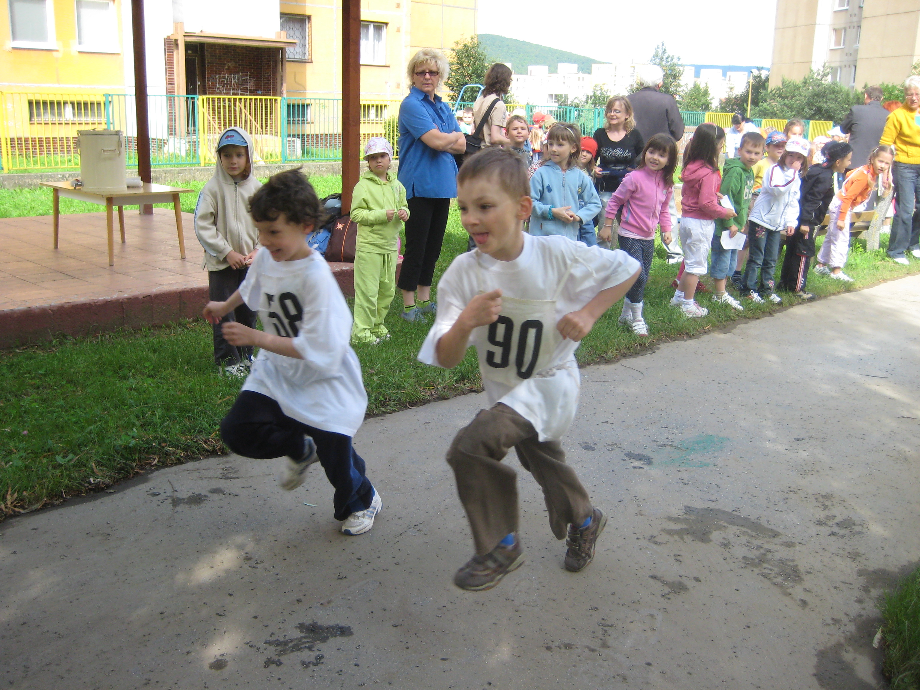 Malí bežci 