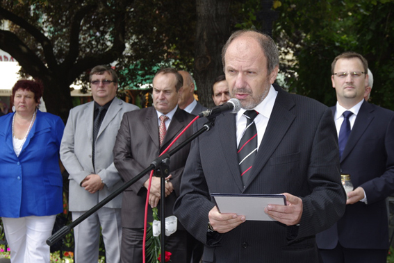 za samosprávu mesta si pamiatku obetí pripomenul primátor Košíc František Knapík