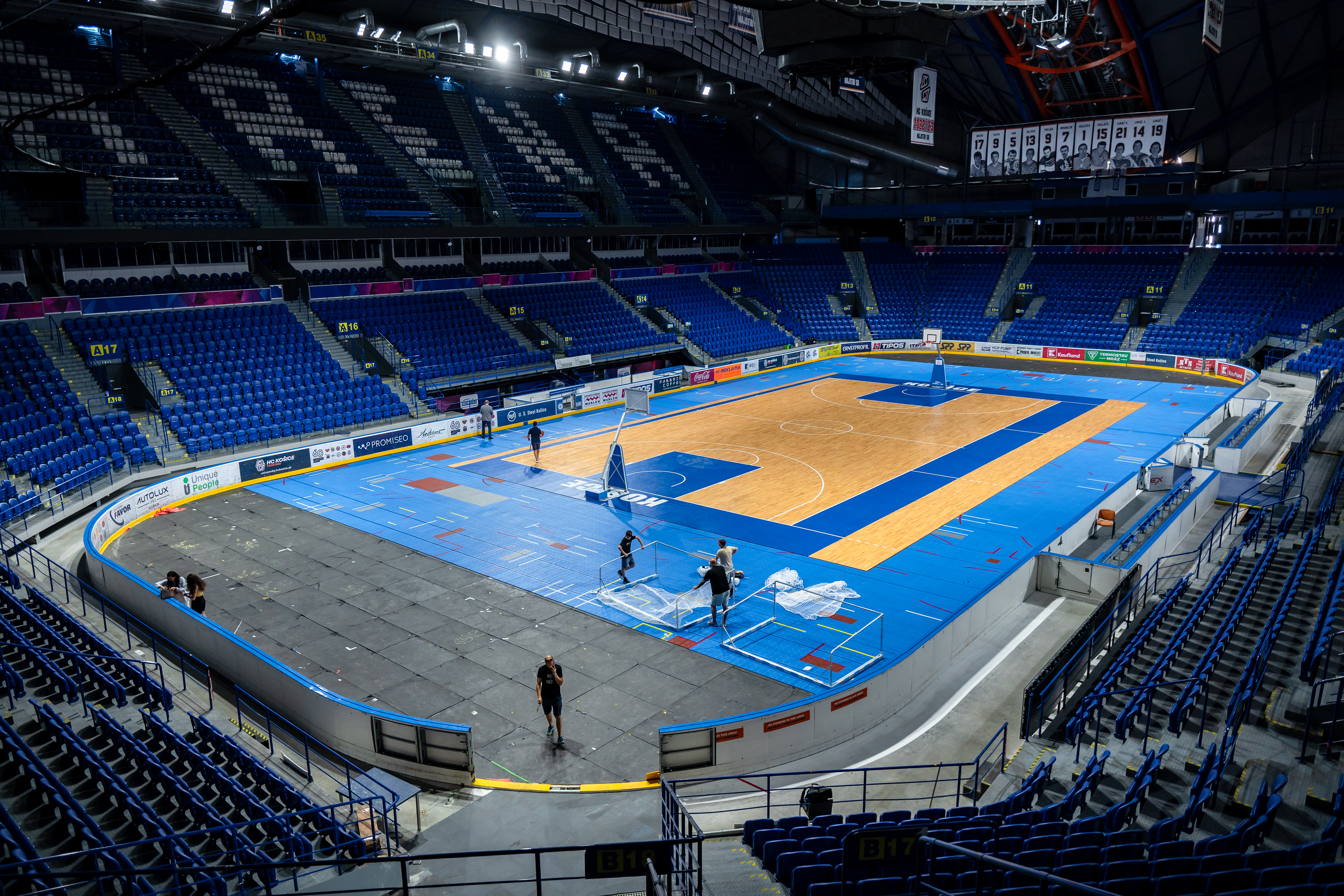 Steel aréna