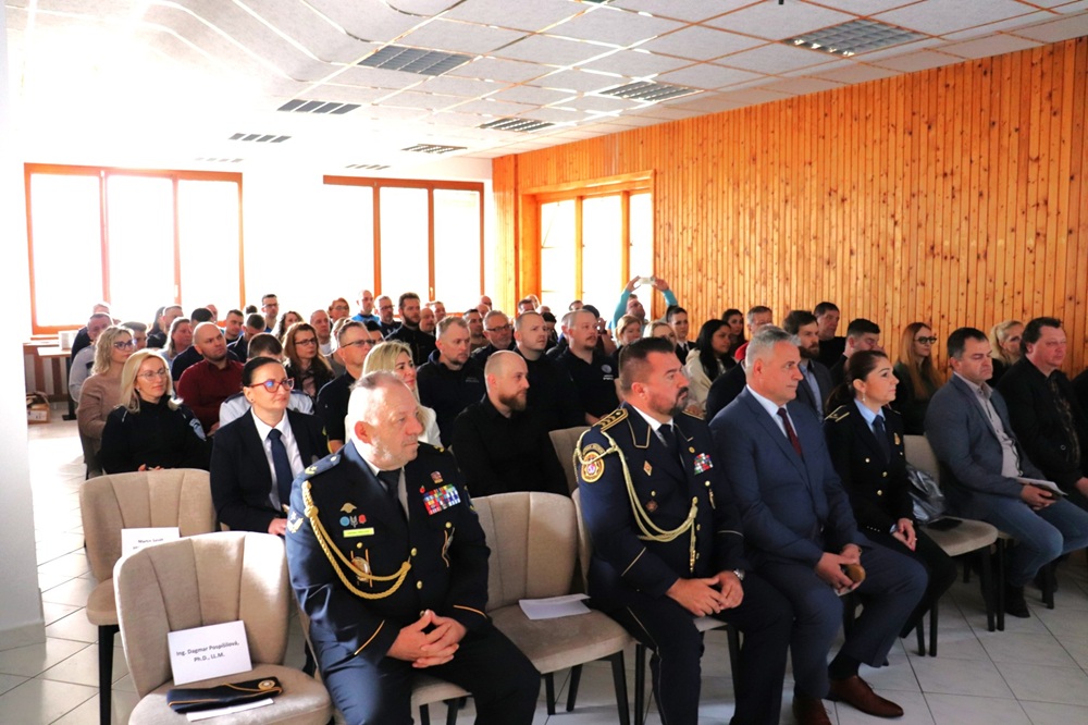 Košickí preventisti sa školili na Donovaloch: Prinášajú nové skúsenosti, ako lepšie chrániť naše školy a cesty