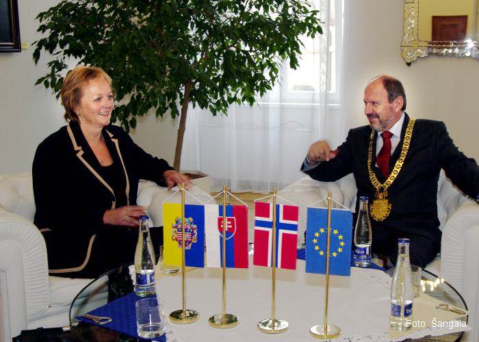 Ambassador Extraordinary and Plenipotentiary of the Kingdom of Norway, H. E. Ms. Trine Skymoen 