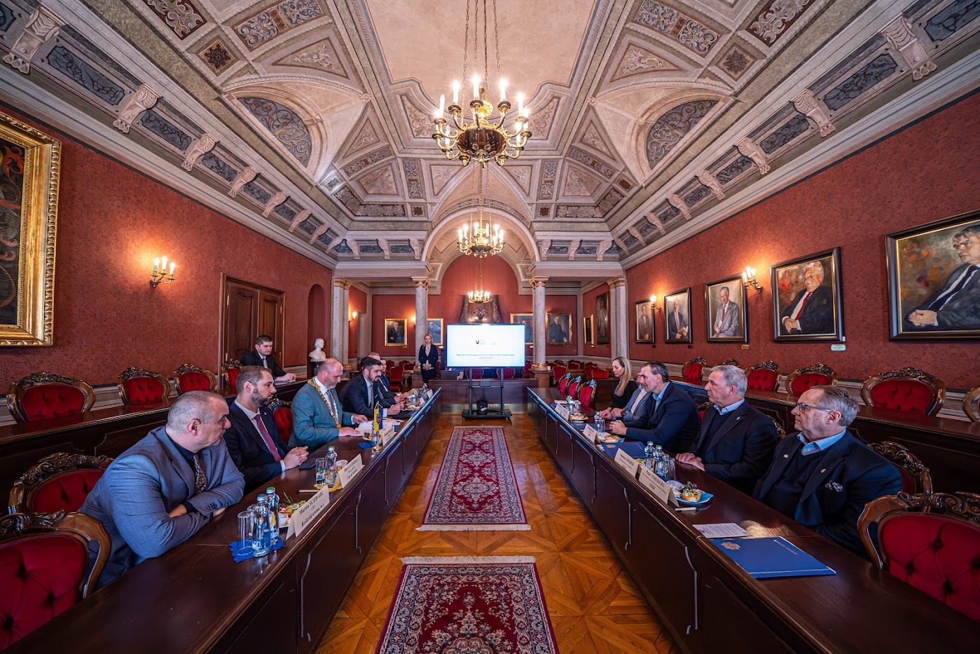 Návšteva delegácie IIHF v Košiciach