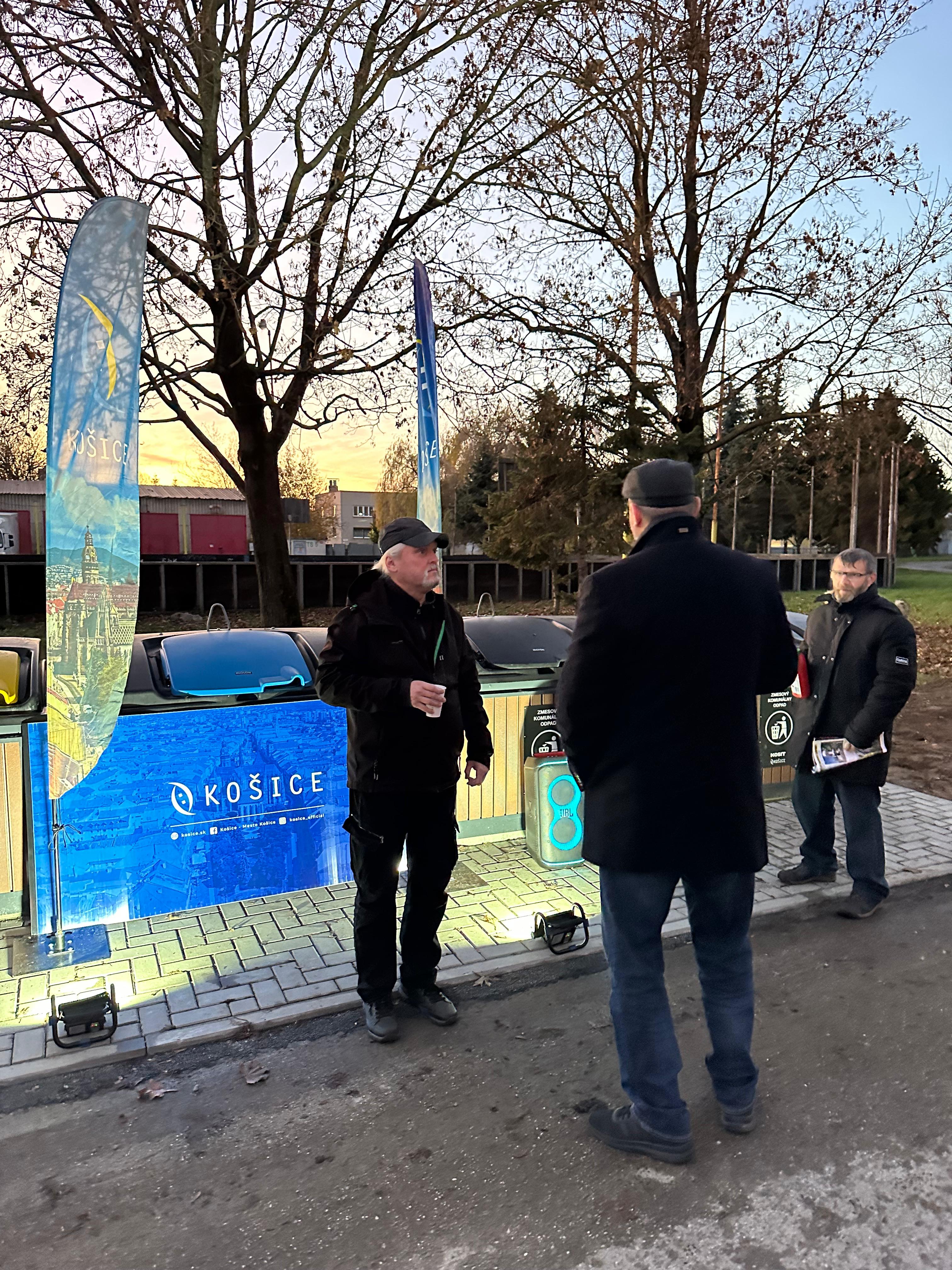 70f44ad3-c661-4c93-9235-d1678be7d32c