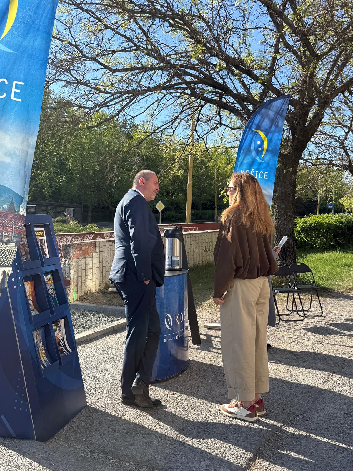 2bbb685f-1fa4-4e28-8c99-34734342b1cb