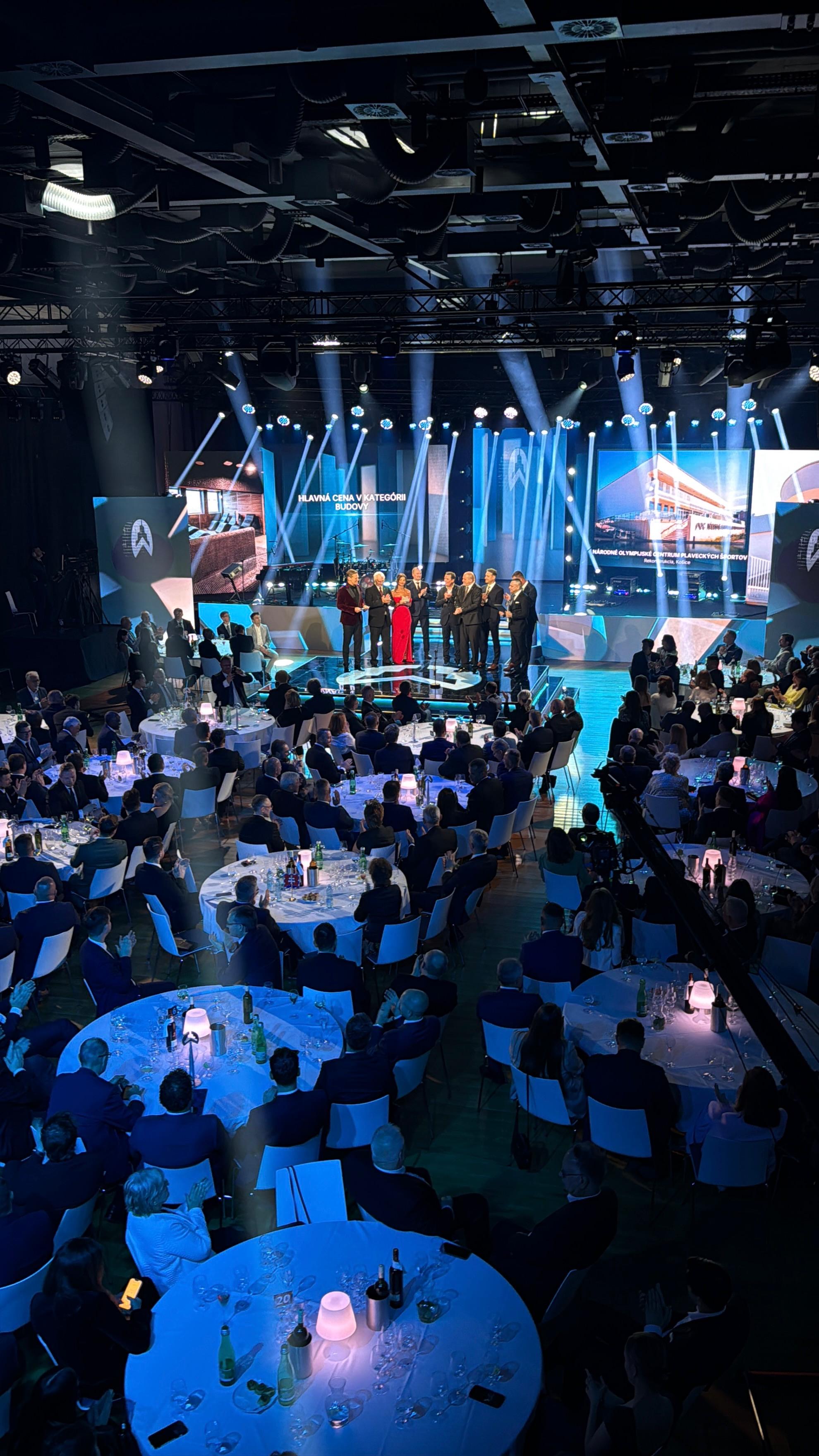 35f5bd4b-ea16-41f0-bc58-fe87e0c6d932