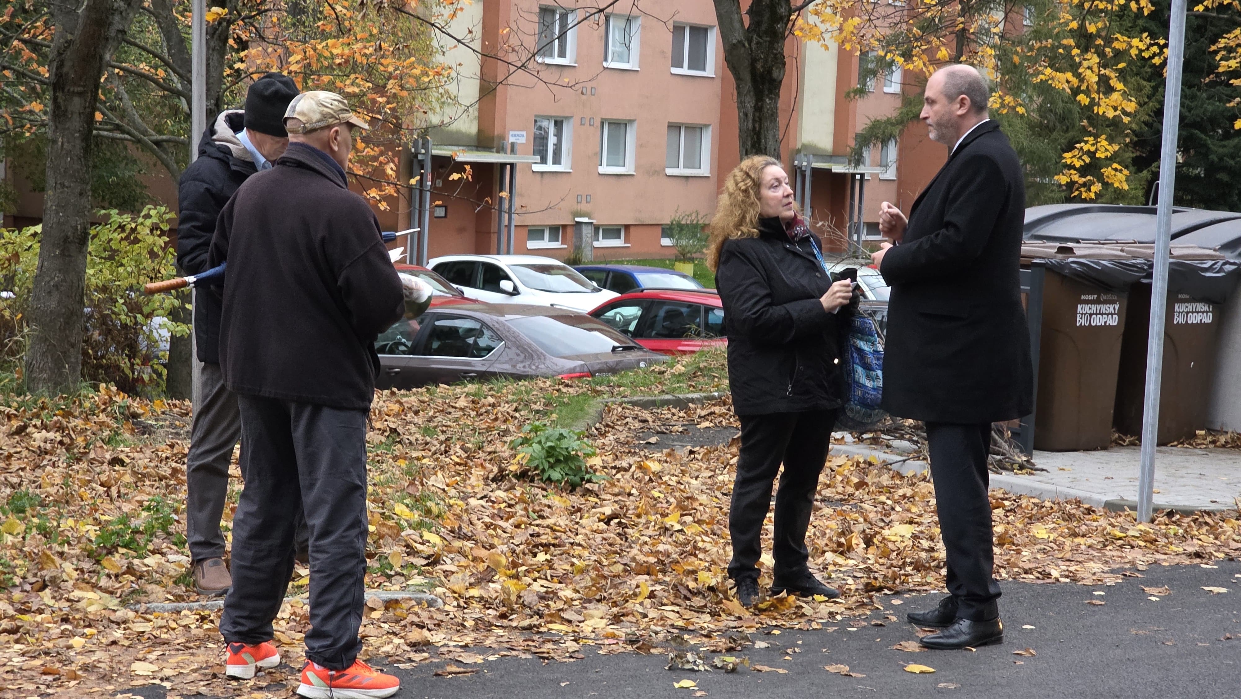 d389a1bf-557f-46de-8986-63ca9d6682bc