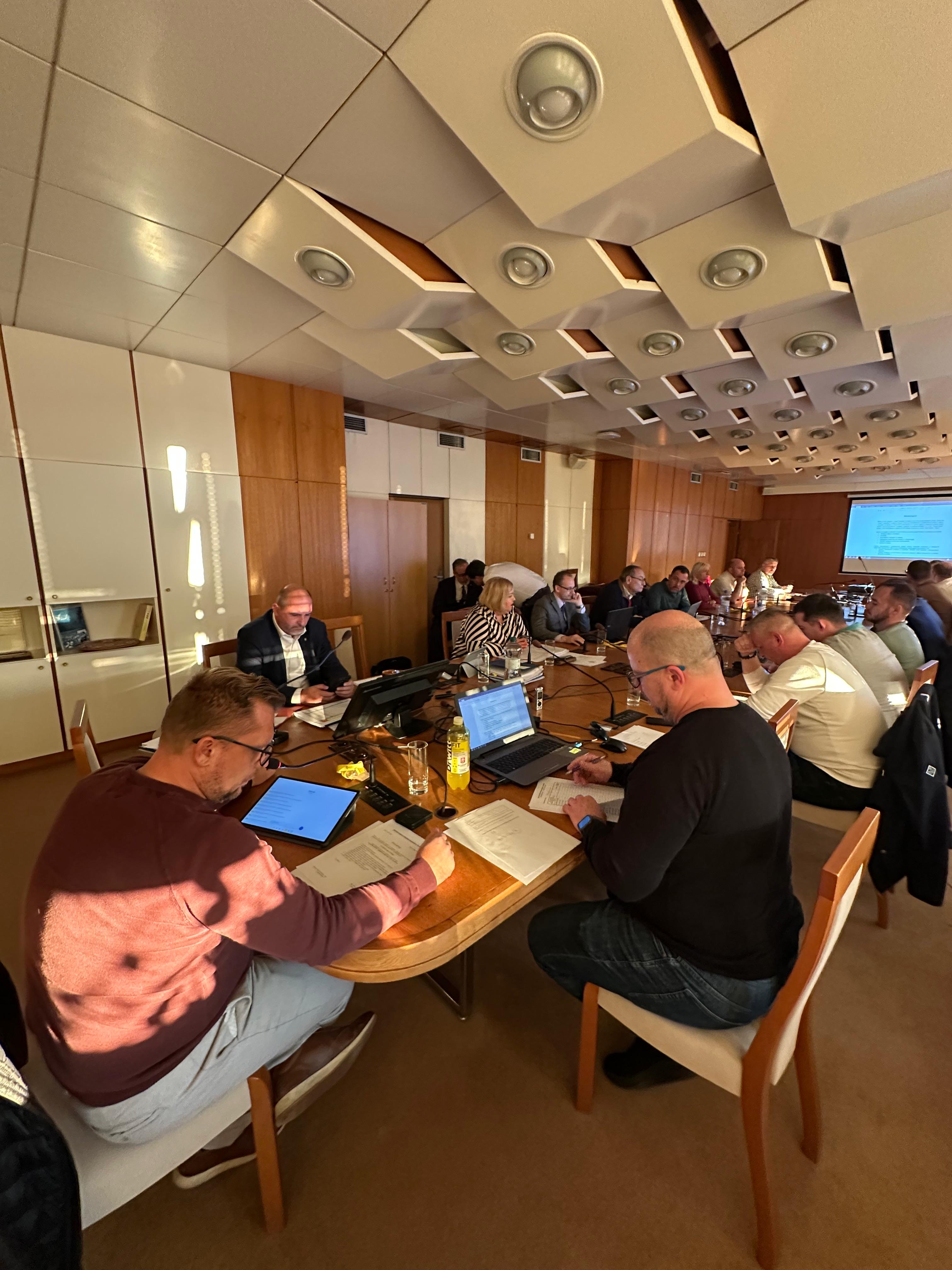 782bbd56-c626-47e7-871b-eeb74aece658