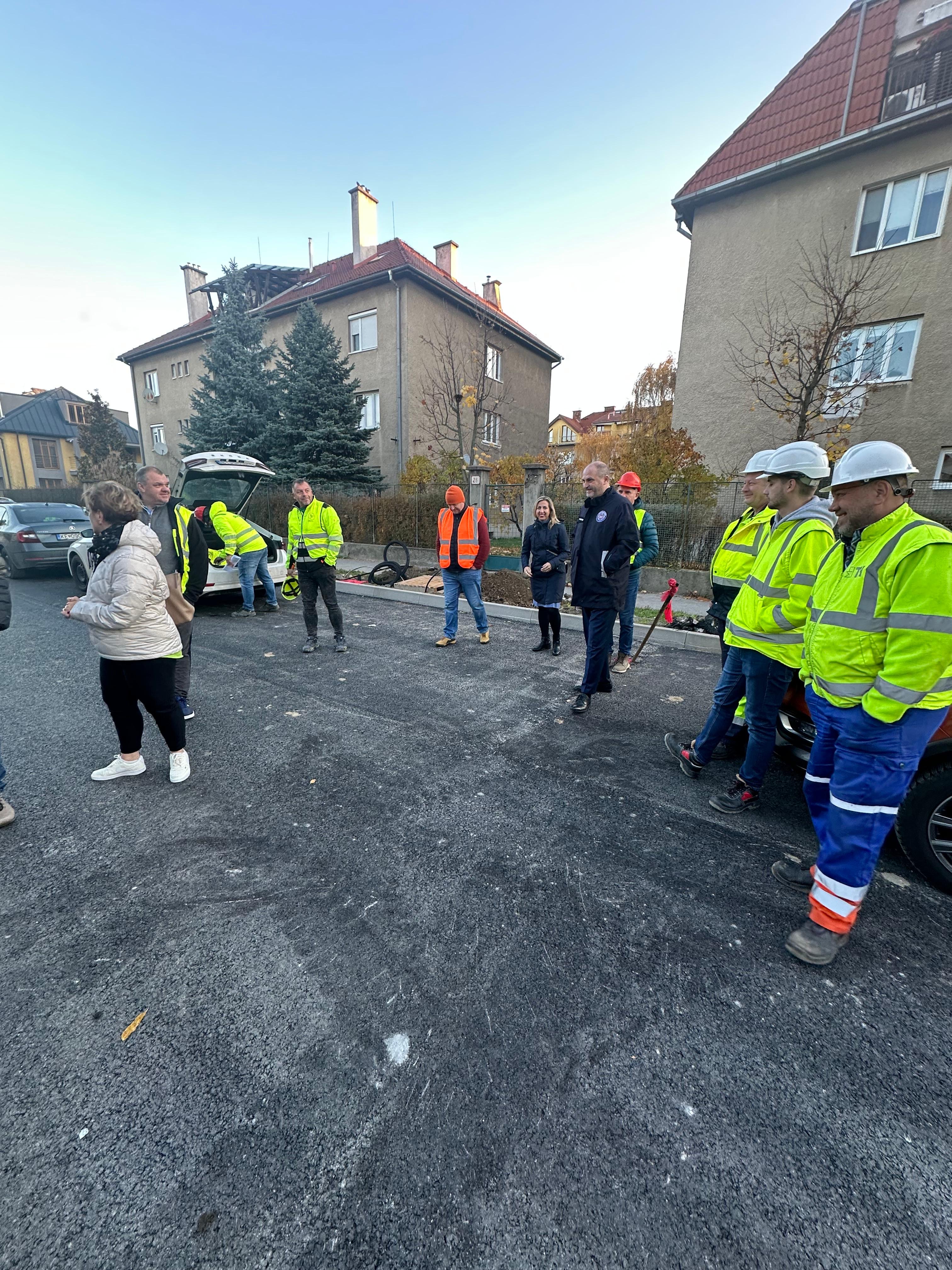 39e8e87d-8584-409c-9ebc-122be4d97be9