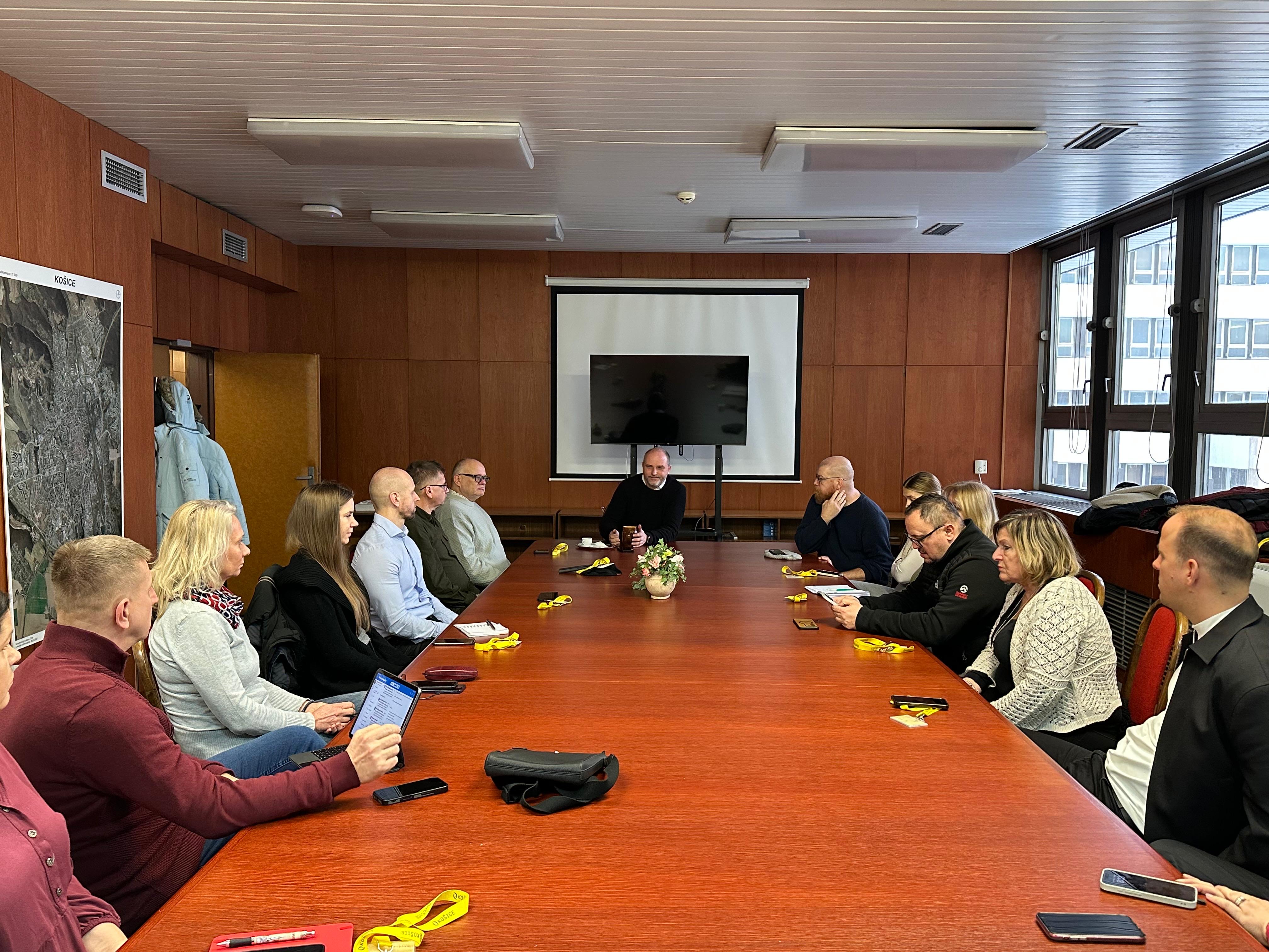 84bbd69b-d255-4b4a-8bd3-a5400224af9f