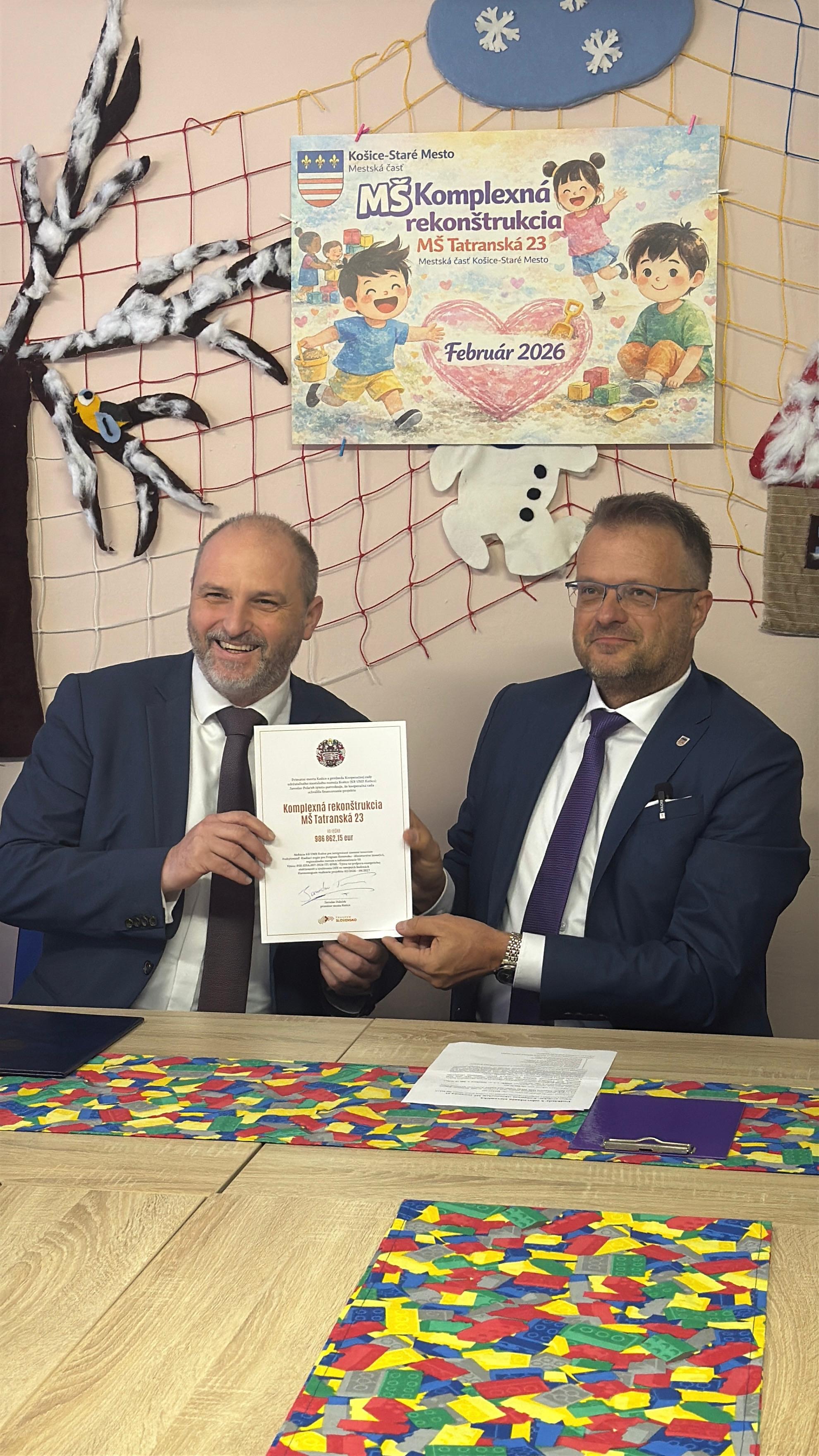 8f59bea5-29c3-4412-a022-0799dc854f41