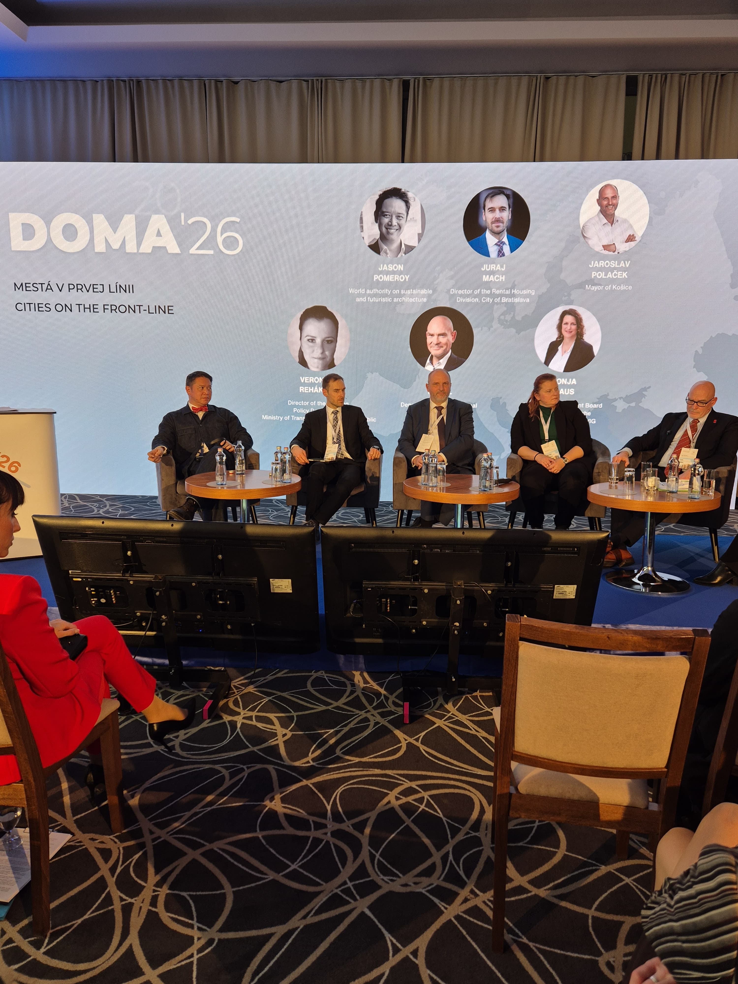 9b8432de-5f3c-4dce-870d-47da0c7609ab