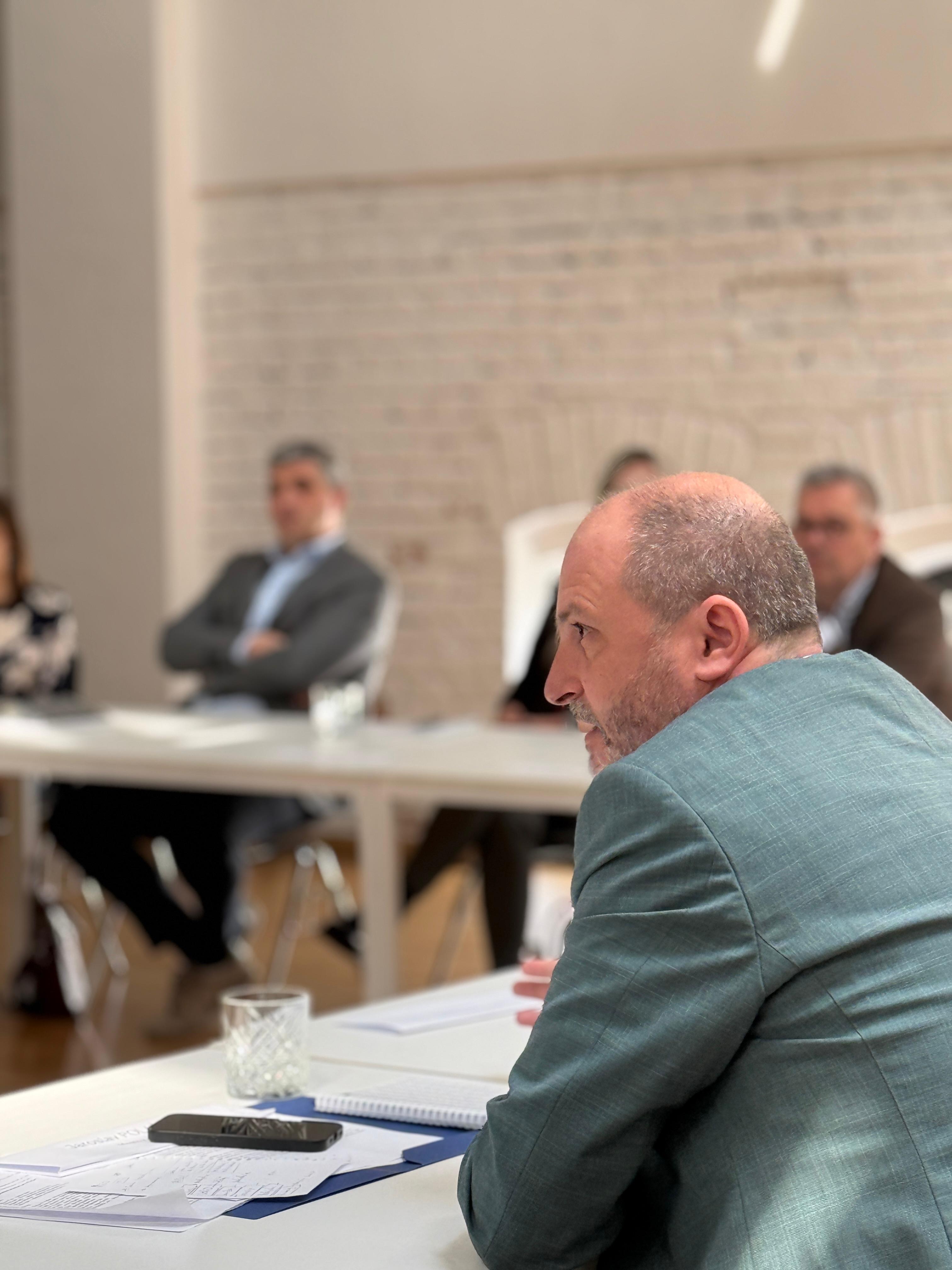 e383421d-209c-4b93-b323-5a7e7b0385fa